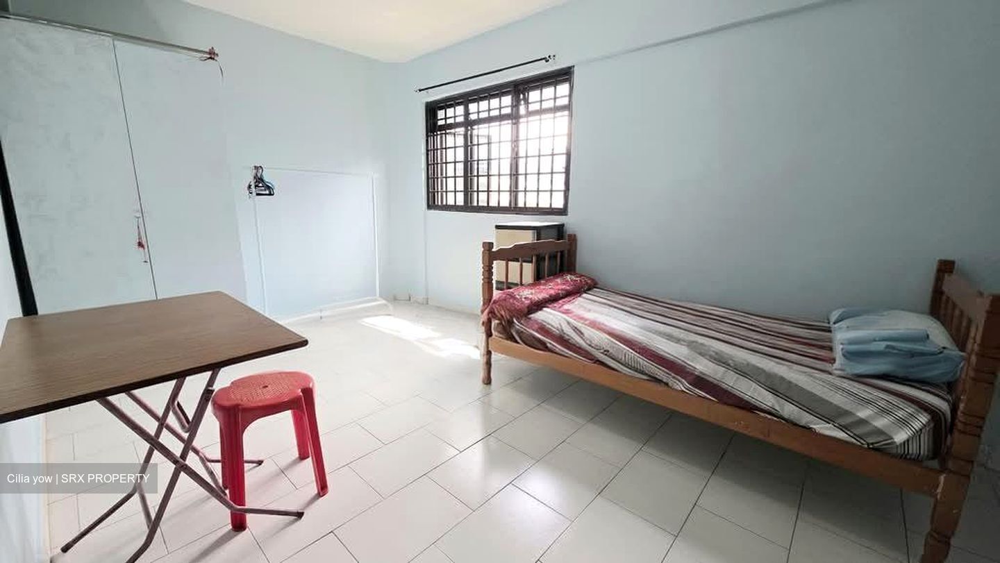 Blk 206 Jurong East View (Jurong East), HDB 4 Rooms #573694021
